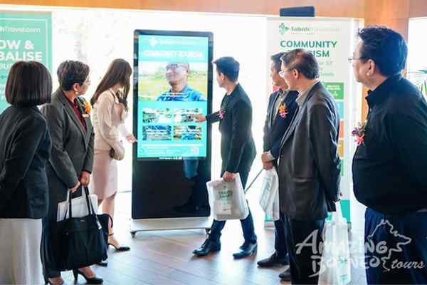 Anewtech intelli signage interactive digital signage Digital Signage Singapore tourism